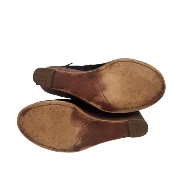 Hinge Tracer Black Suede Leather Wooden Stacked Wedge Ankle Boots Size 8 Women's - Picture 6 of 11